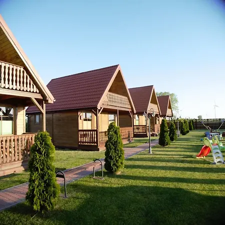 Letniskowe Iwet Lodge *